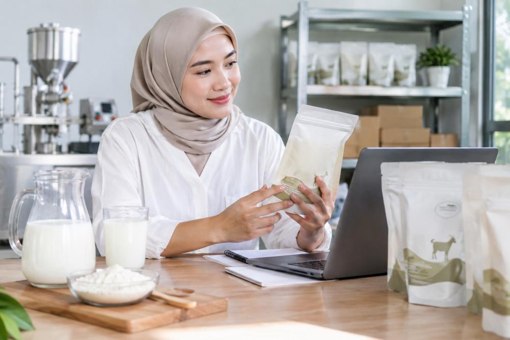 Maklon Susu Kambing Private Label (Cara Cepat Bangun Brand Sendiri)