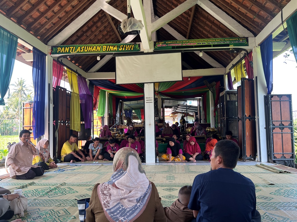 Panti Asuhan Bina Siwi