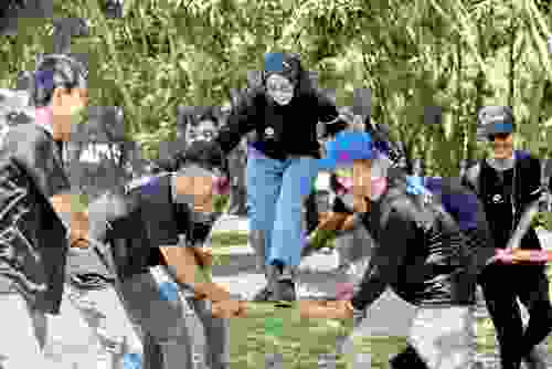 Kegiatan Dwimanunggal Indonesia